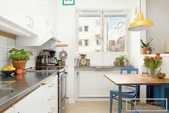 Zoning Küche und Wohnzimmer in der Design-Studio-Wohnung 35 qm
