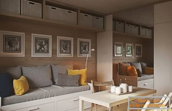 Minimalistische Innenarchitektur einer Einzimmerwohnung von 40 qm