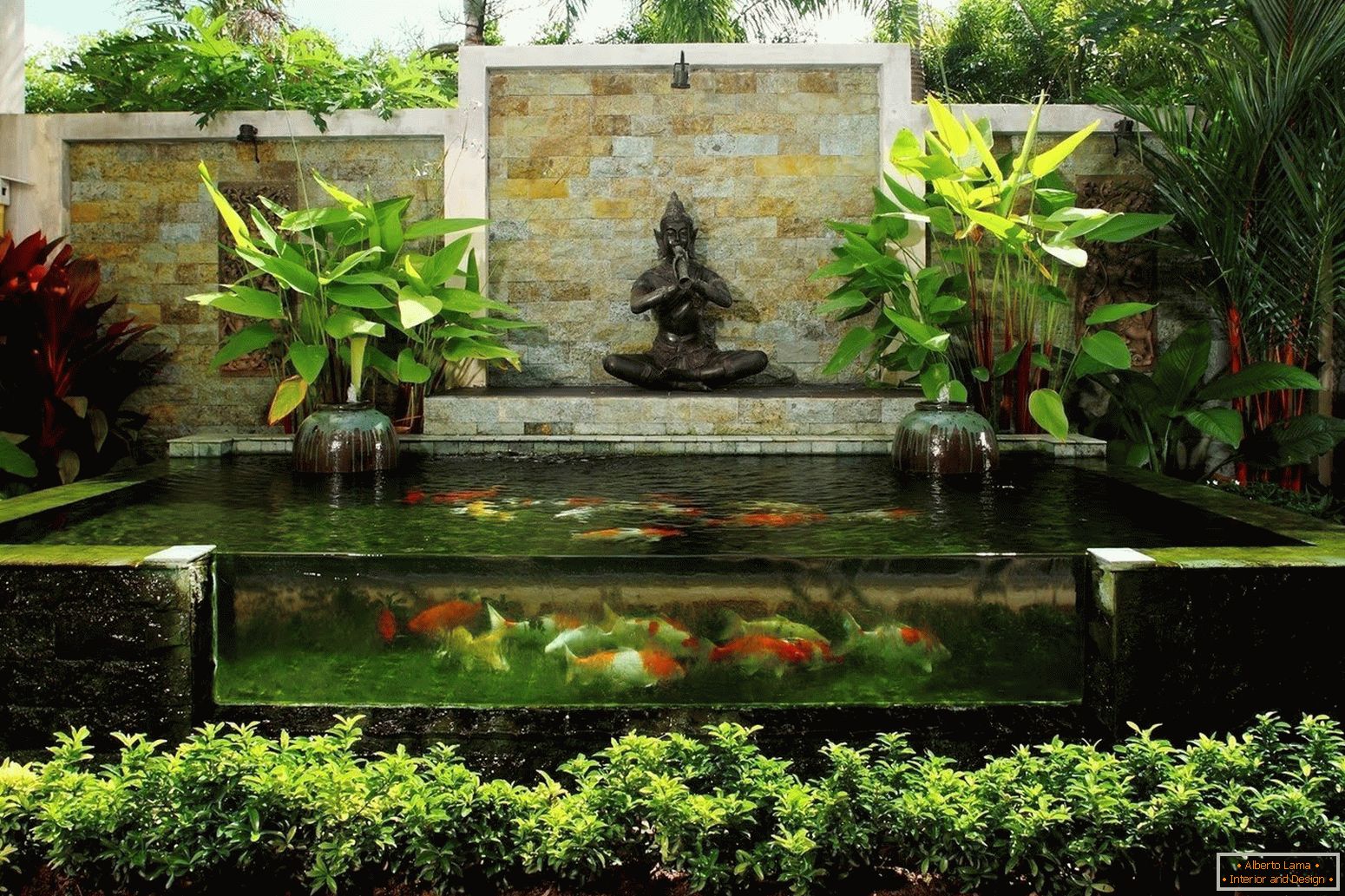 Teich im orientalischen Stil