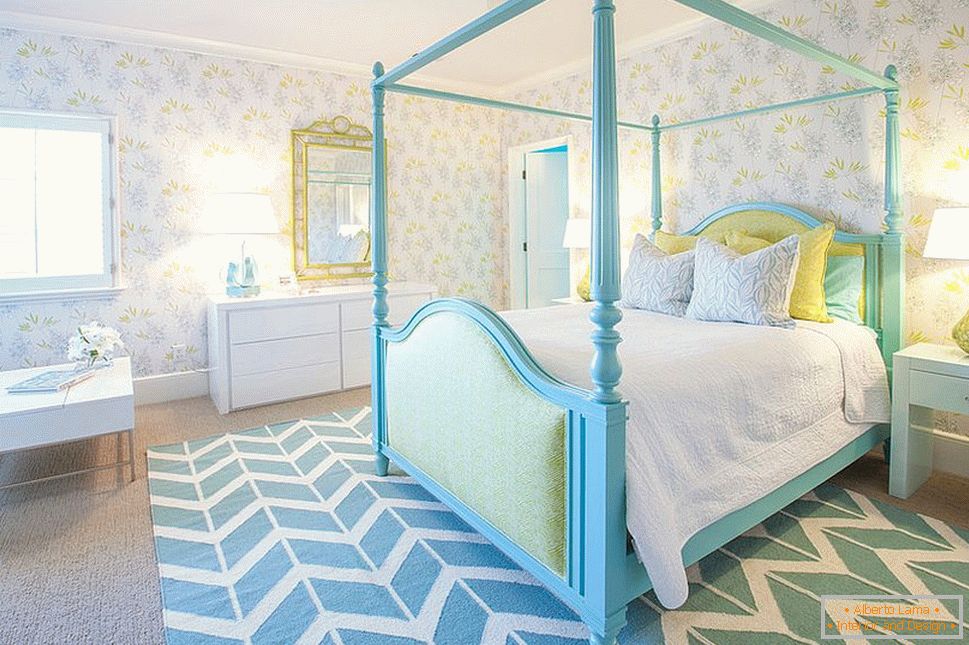 Schlafzimmer für ein Mädchen in blauer Farbe