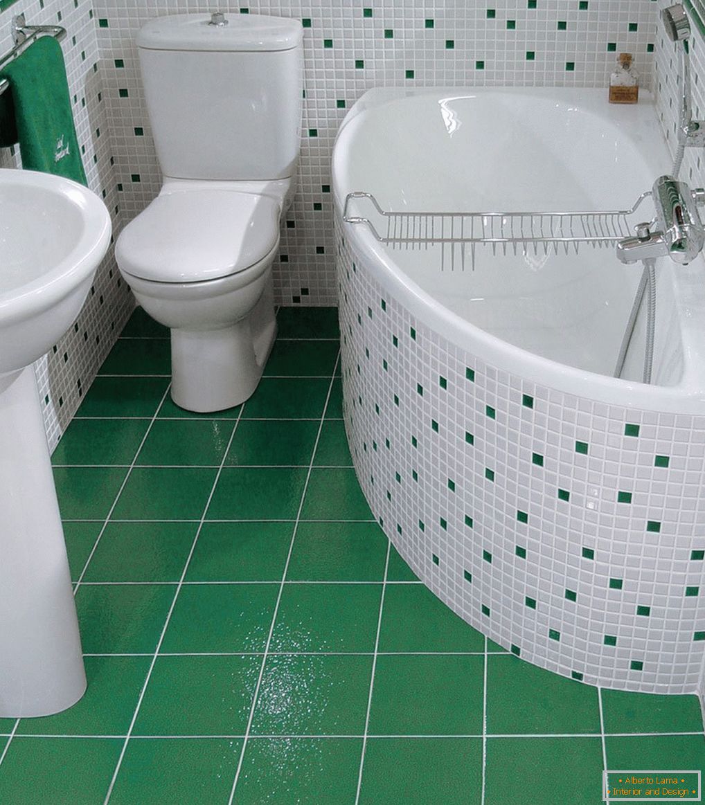 Grünes und weißes Badezimmer