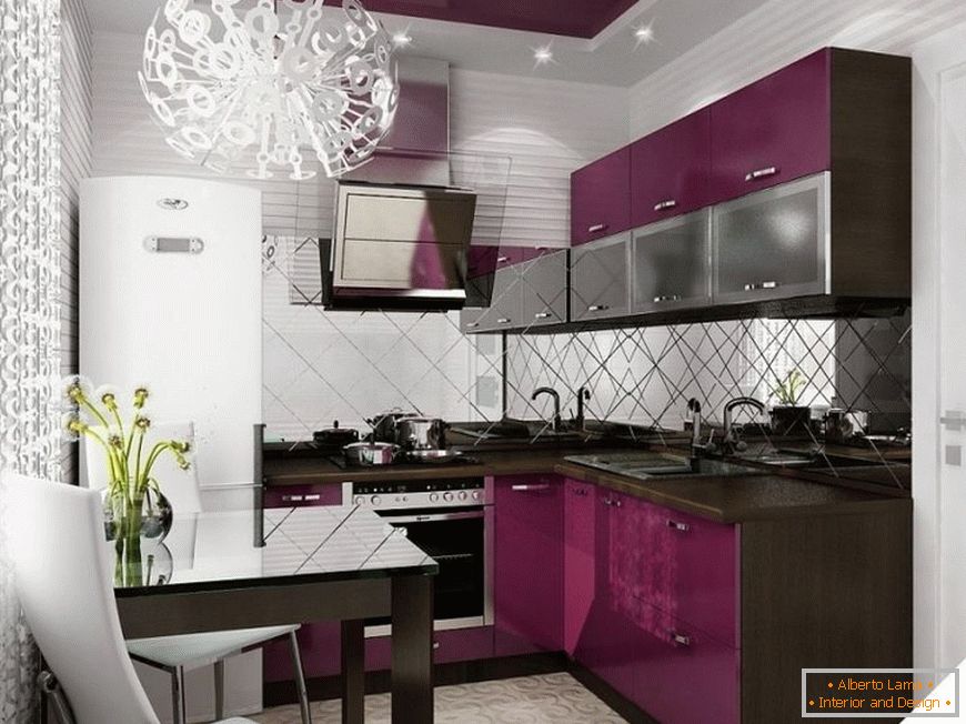 Küche von violettem Schatten