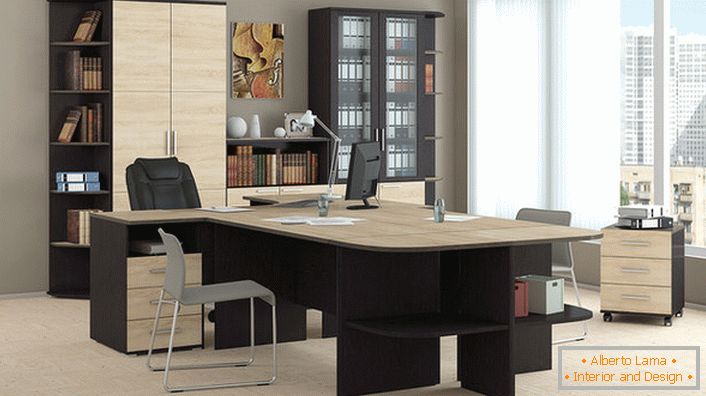 Schrankmöbel - Einfachheit, Bescheidenheit, Funktionalität und Praktikabilität im Büro.