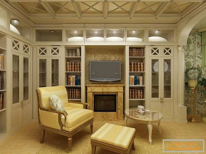 Helles Gästezimmer im Landhausstil mit richtig ausgewählter Beleuchtung. Im Inneren, in den besten Traditionen des Landes, werden Elemente des Holzdekors verwendet.