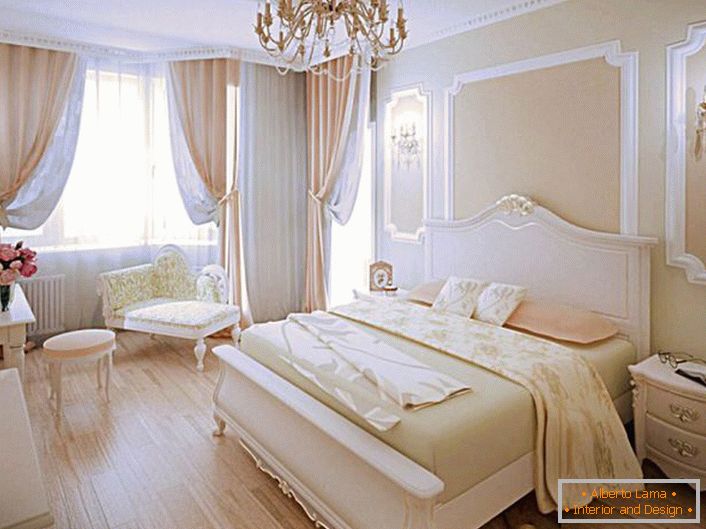 Das Schlafzimmer in modernem Stil in Pfirsichfarben ist die richtige Wahl für ein Familiennest.