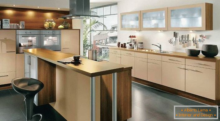 Mit modularen Küchenmöbeln können Sie Räume unterschiedlicher Größe harmonisch anordnen.