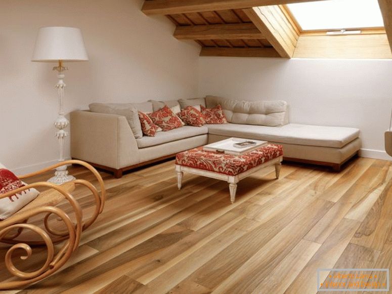 Wie man ein parkett malt, ist eine einfache anleitung für