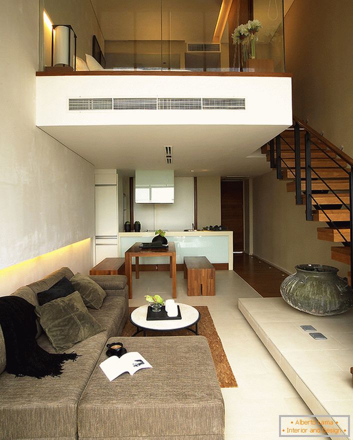 Eine zweistöckige Wohnung ist eine moderne Variante einer Wohnung.