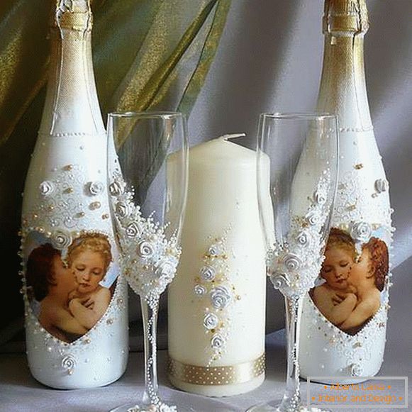 Decoupage von Flaschen mit ihren eigenen Händen am 8. März oder einer Hochzeit