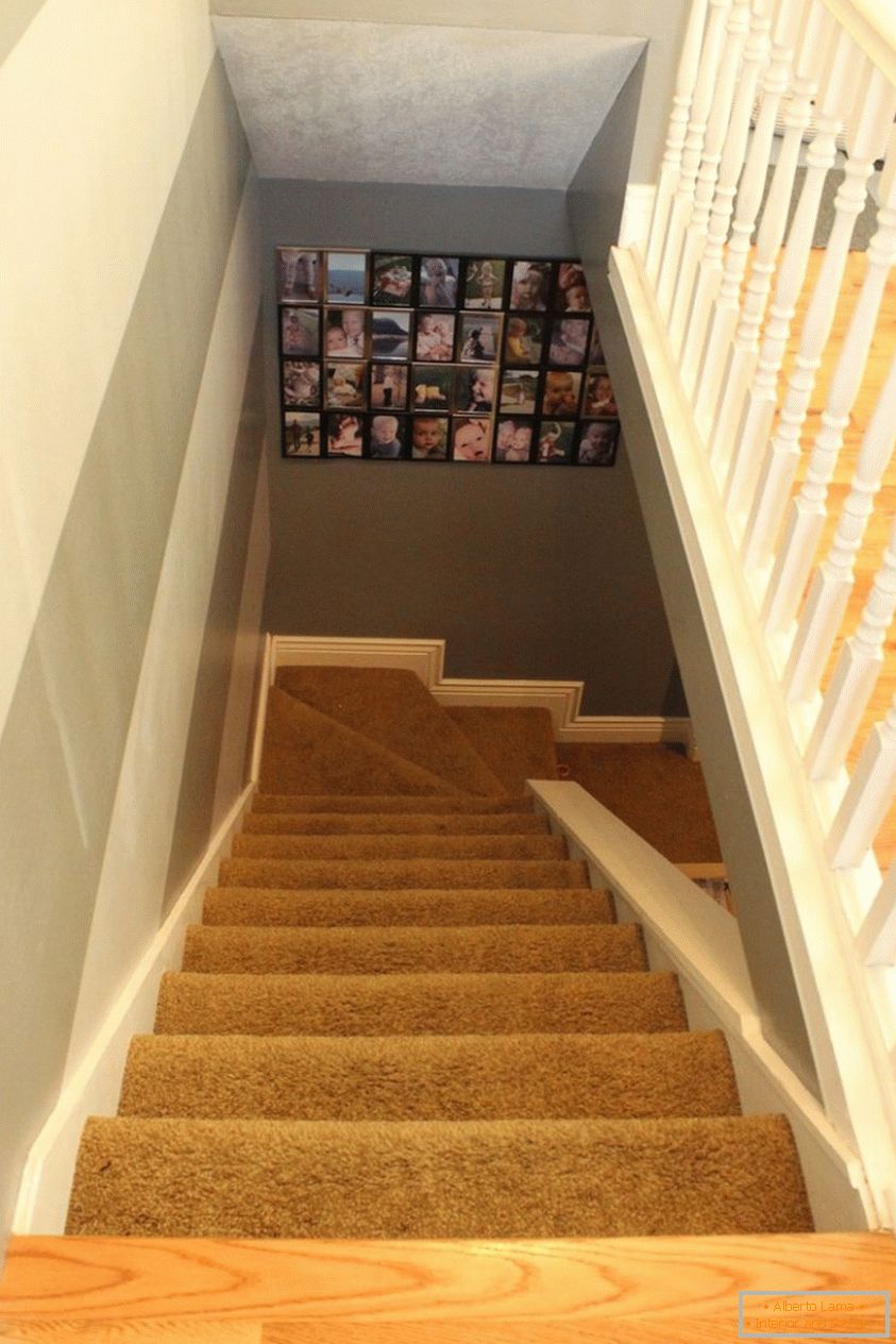 Treppen mit einem alten Teppich vor der Arbeit beginnt