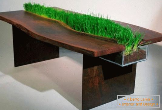 Dekoration eines Tisches durch Pflanzen