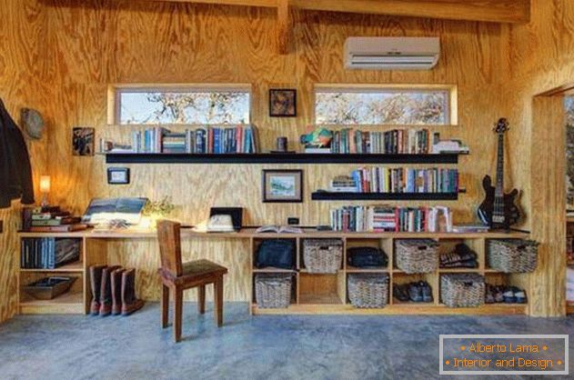 Kleines preiswertes Holzhaus in den USA: «деловая» зона