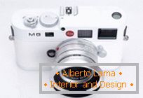 Коллекционный фотоаппарат Leica M8 Sonderausgabe Weiße Version