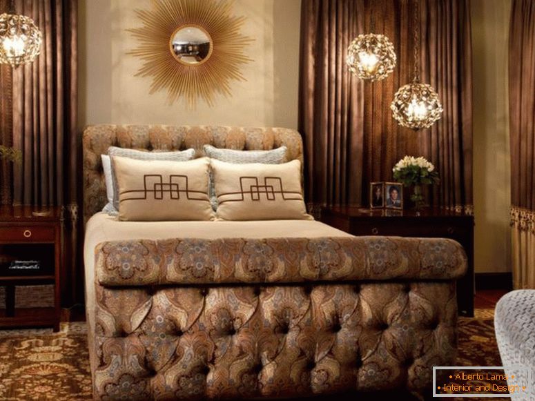 dp_rebecca-johnston-braun-traditionelle-Schlafzimmer-Paisley-Tufted-Bett-jpg-rend-Hgtvcom-1280-960
