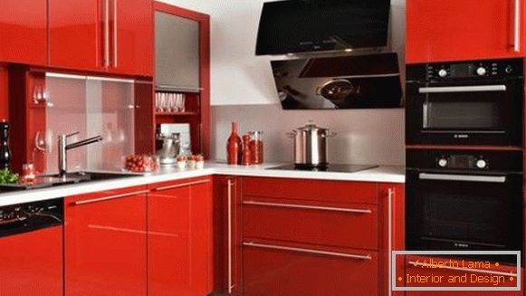 Rote schwarze Küche Foto 27