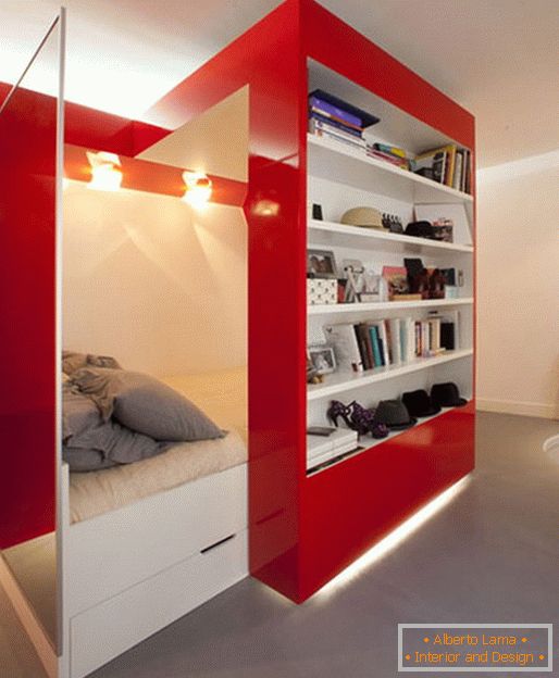 Verwandelbares rotes und weißes Schlafzimmer