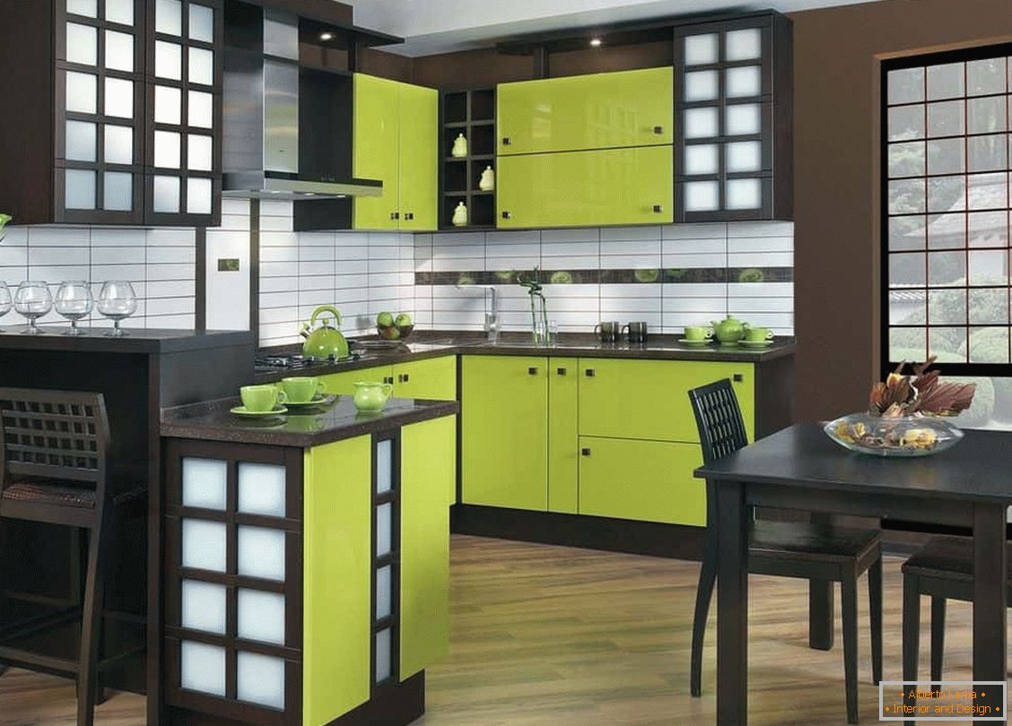 Küche Wenge in Kombination mit hellgrün