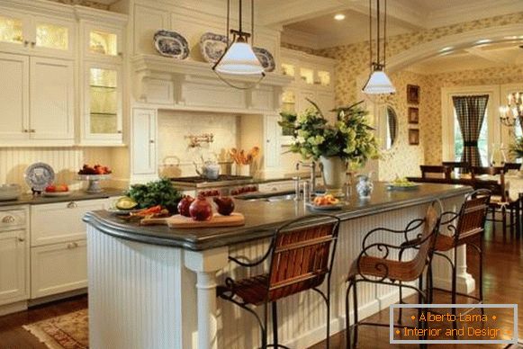 Weiße Küche Wohnzimmer im Stil des Landes - klassisches Design