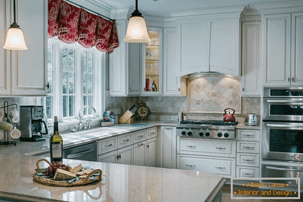 kleine Küche im Stil eines Provence-Fotos интерьер