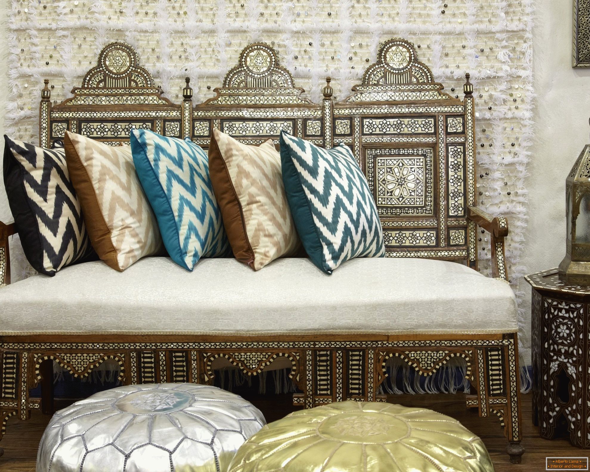 Sofa im orientalischen Stil