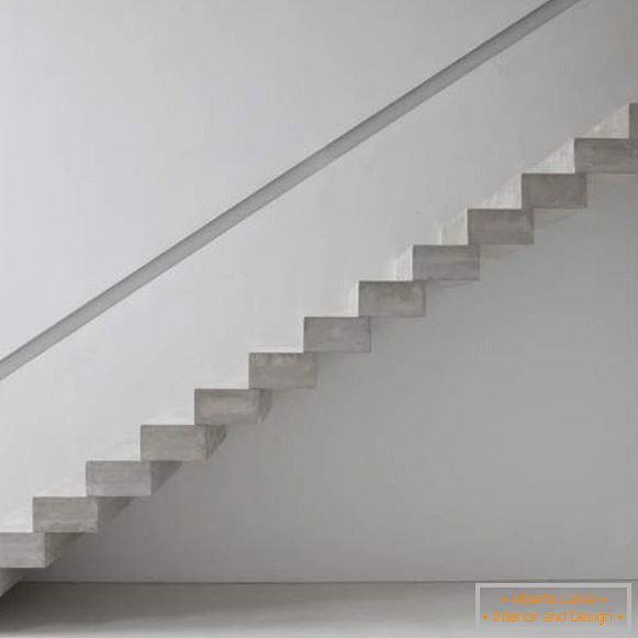 Arten von Treppen in einem privaten Haus - freitragende Treppe aus Beton