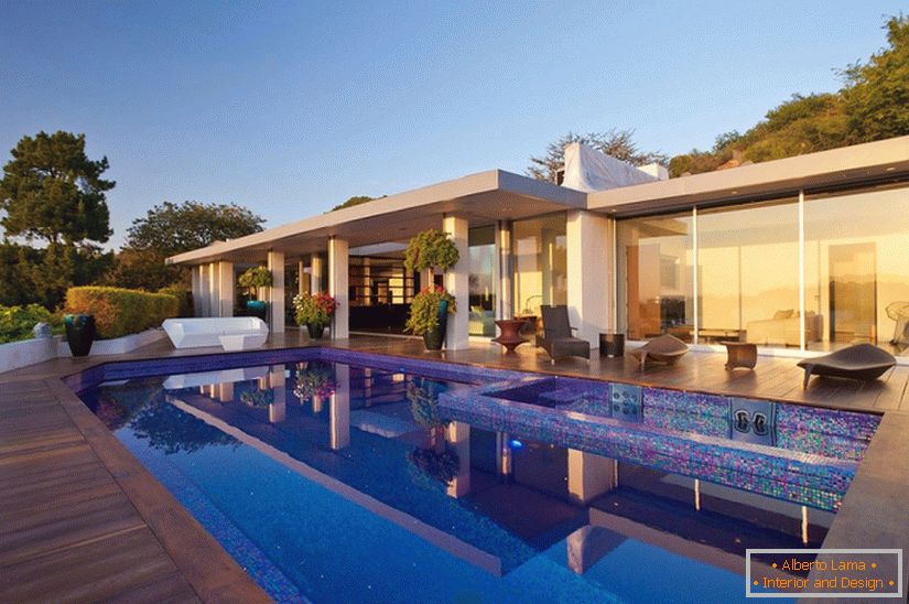 Modernes Landhaus in Beverly Hills