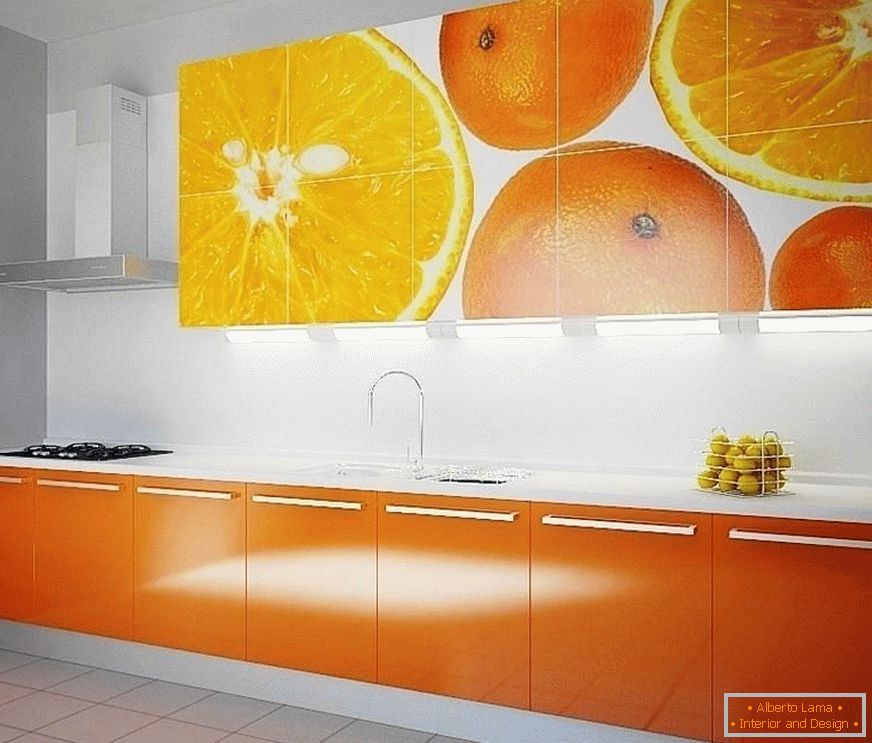 Orange Fassaden der Küche