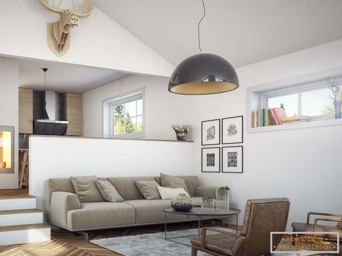 Der skandinavische Minimalismus wirkt spektakulär in der Gestaltung des Wohnzimmers.