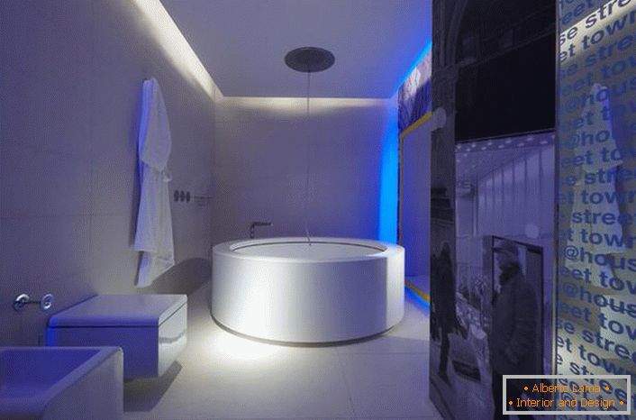 Eine klassische Version der Sanitärtechnik für ein Badezimmer im Stil von High-Tech.