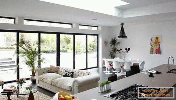 Design-Studio-Apartments mit Panoramafenstern - Foto der Küche des Wohnzimmers