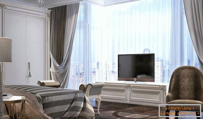 Design eines Schlafzimmers in einer Wohnung mit Panoramafenstern - Innenfoto