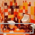 Helle Farben im Design der Toilette