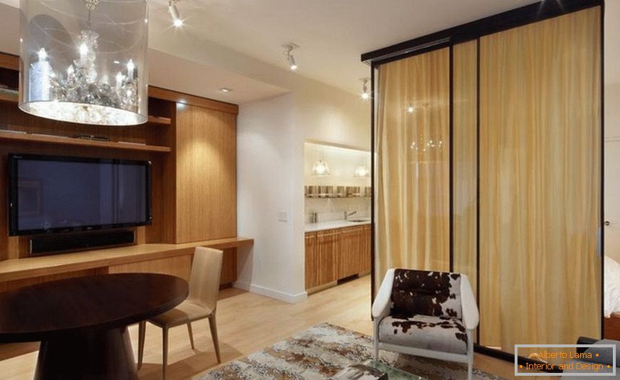 Design einer kleinen Wohnung mit Glaswänden - Foto 2
