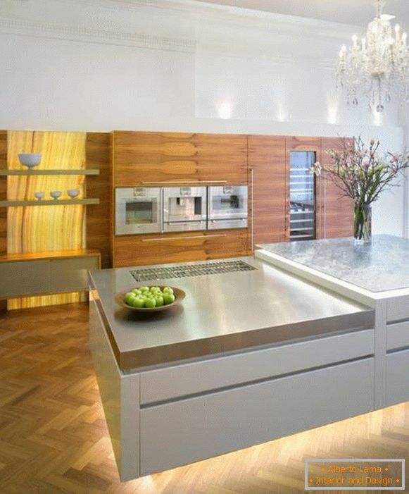 Luxuriöser Kronleuchter für die Küche und LED-Beleuchtung für Schränke