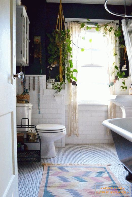 Badezimmerdekoration mit Hilfe von Pflanzen