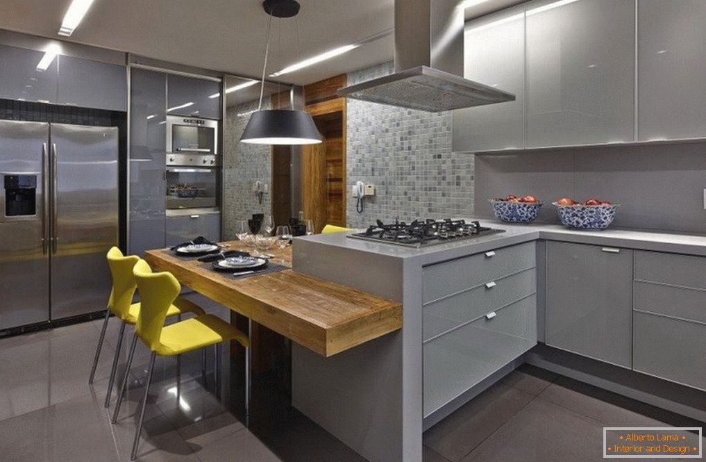 Küche с дизайном в серых тонах