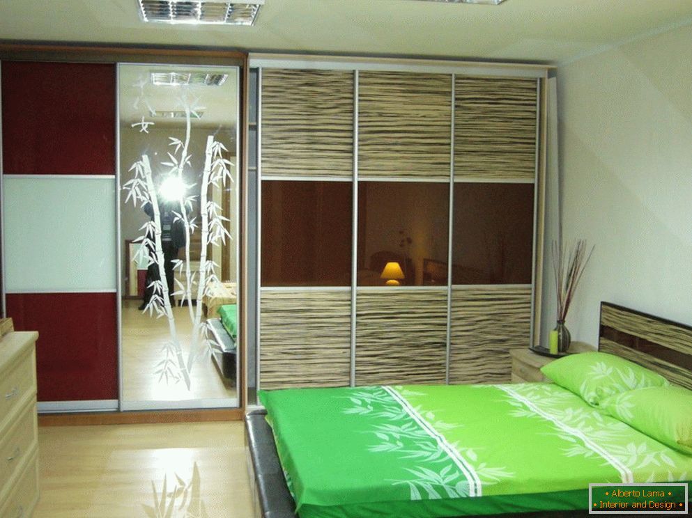 Schlafzimmer Dekor mit Kleiderschrank