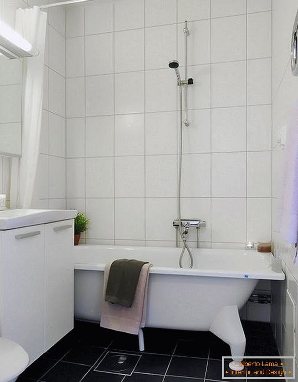 Skandinavisch-Design-Badezimmer-in-Wohnung