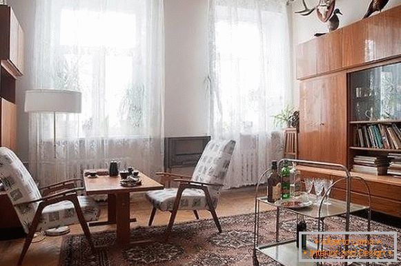 Дизайн и мебель в стиле Minimalismusа Советского Союза