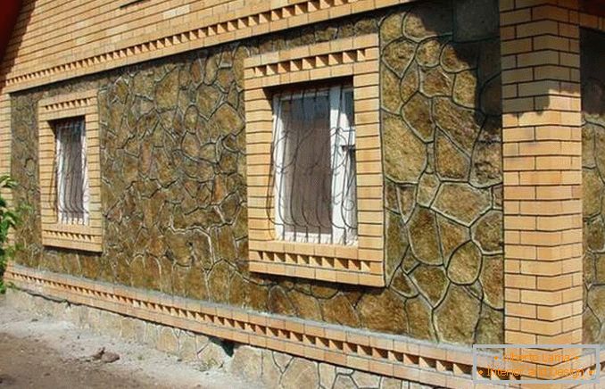 Veredelung der Fassaden von Häusern mit Naturstein
