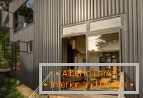 Moderner Wohnsitz in den Wäldern von Neuseeland