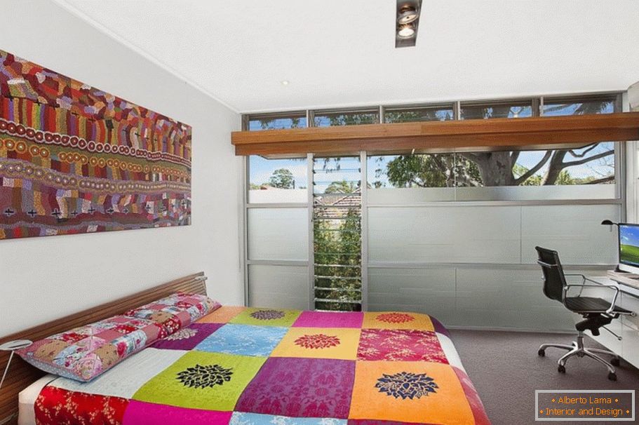 Ein Schlafzimmer in einem Landhaus in Australien