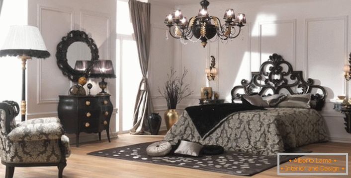 Königliches Schlafzimmer im Art-Deco-Stil für Paare.