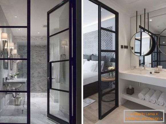 Stilvolle Glastüren für Badezimmer in schwarzem Rahmen aus Metall