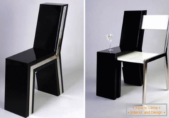 Stilvoller Stuhl mit einem Stuhl