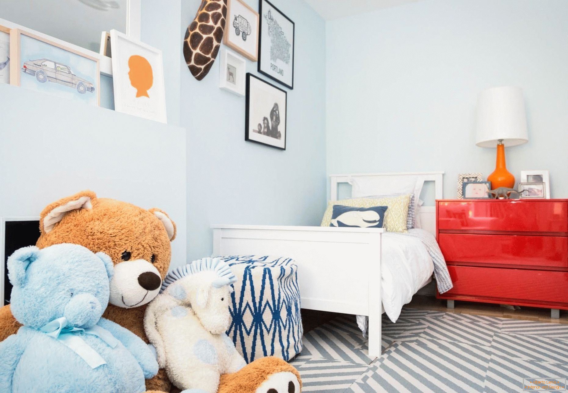 Norwegischer Stil im Dekor eines Schlafzimmers für ein Kind