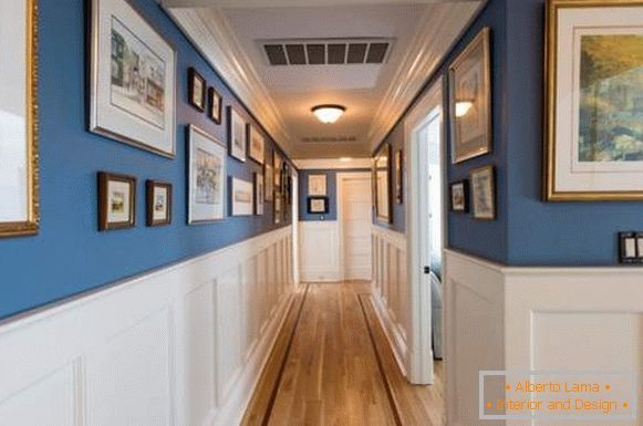Der zweite Stock in einem privaten Haus ist eine Idee für die Dekoration eines Korridors