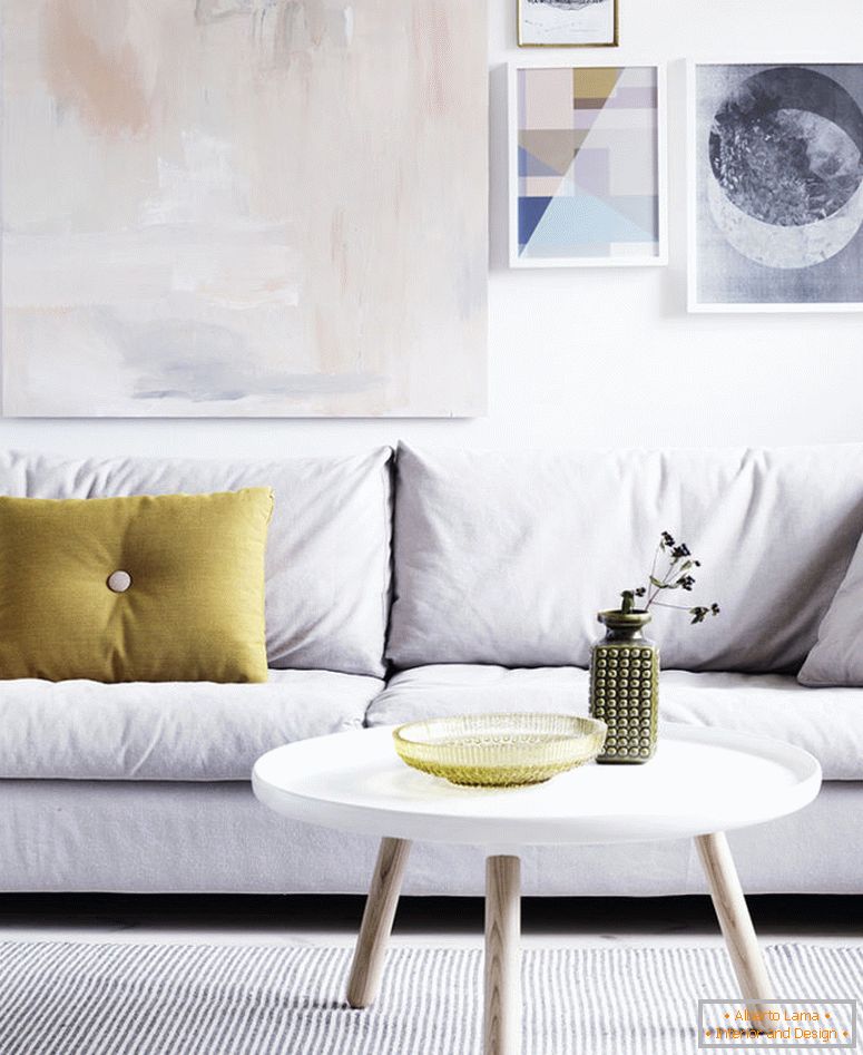 malerisch-modern-wohnzimmer-design-mit-massiv-künstlerisch-bild-und-comfy-weiß-couch-auch-klein-weiß-gerundet-couchtisch-kombiniert-eiche-fuß-für-skandinavisch-design- Blog-skandinavischer Design-Blog